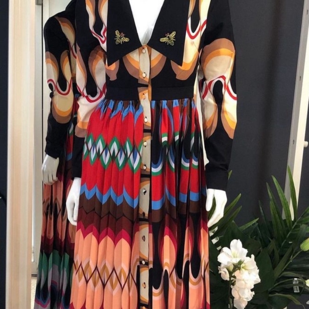 Multi Abstract Dress - Picture 3 of 4